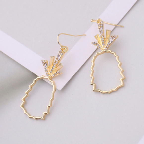 Pineapple Wire Drop Earrings - Picture 4 of 4